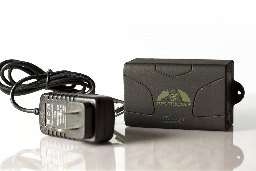 GSM GPRS GPS Car Charger M822549