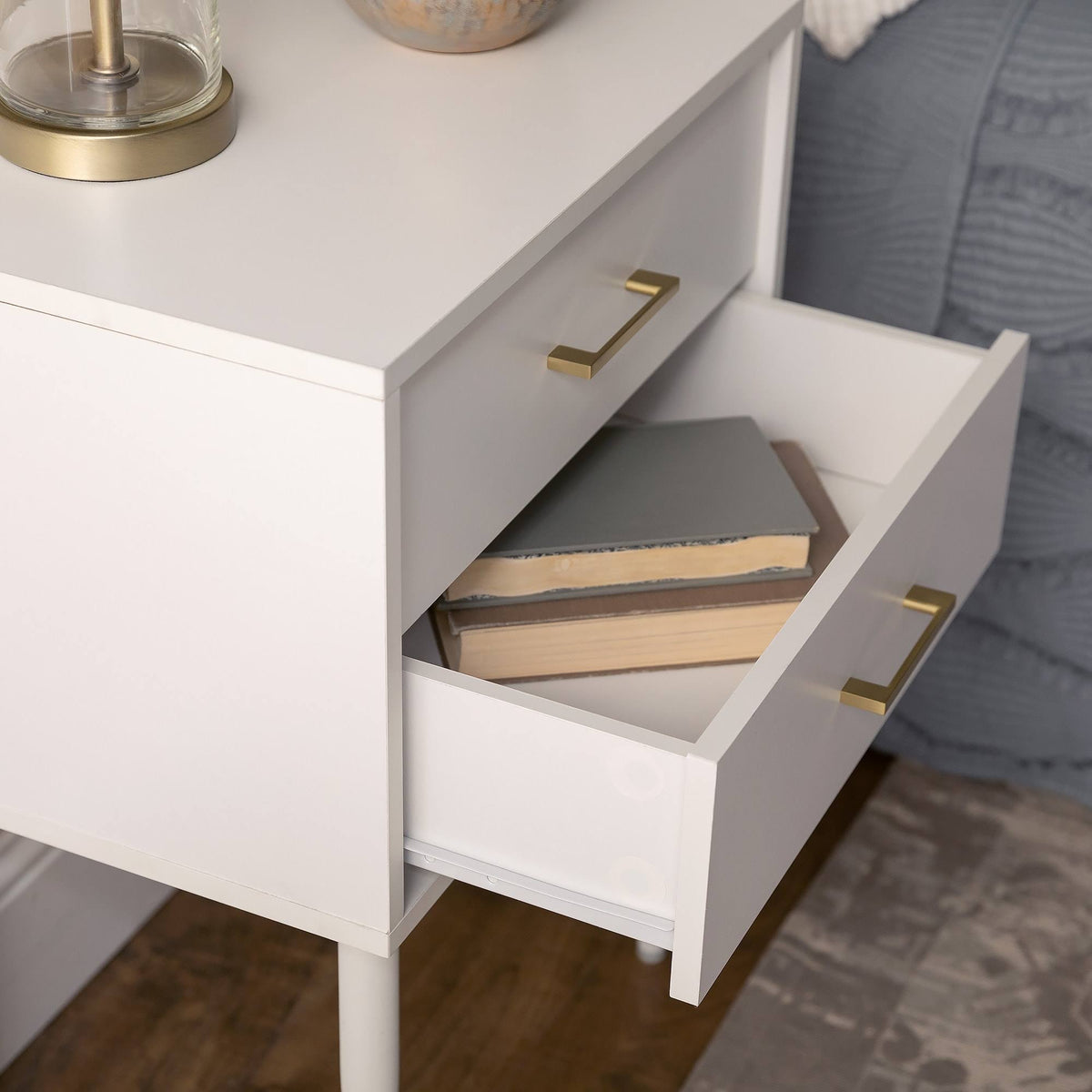 2-Drawer Side Table (Black) D29815