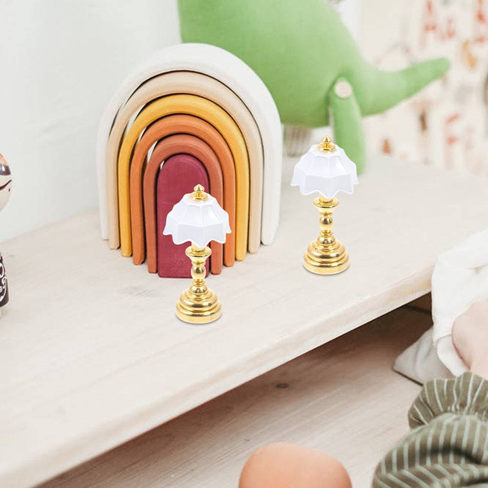 Vintage Metal Mini Dollhouse Table Lamp V8803