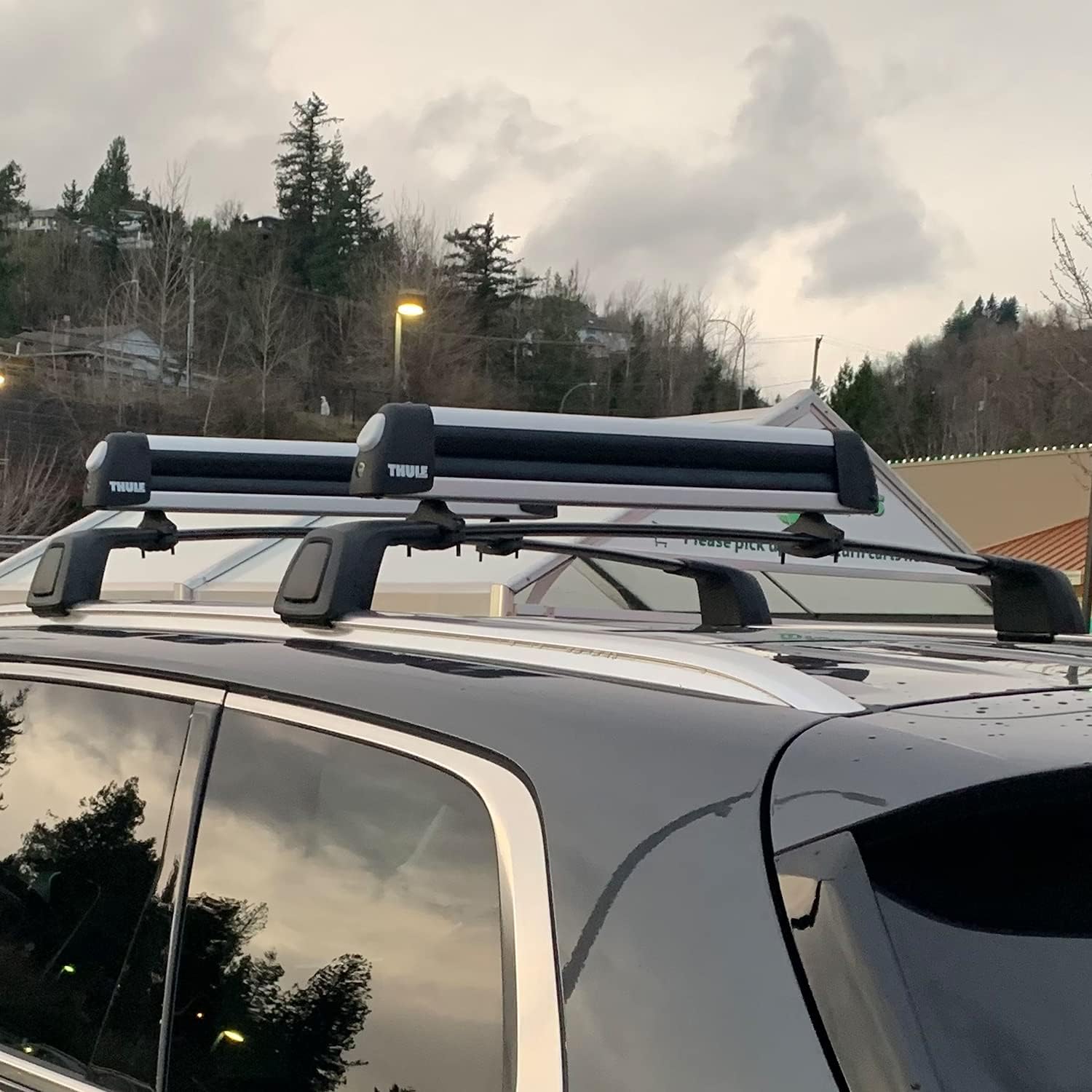 Roof Rack Cross Bars with Lock W24144