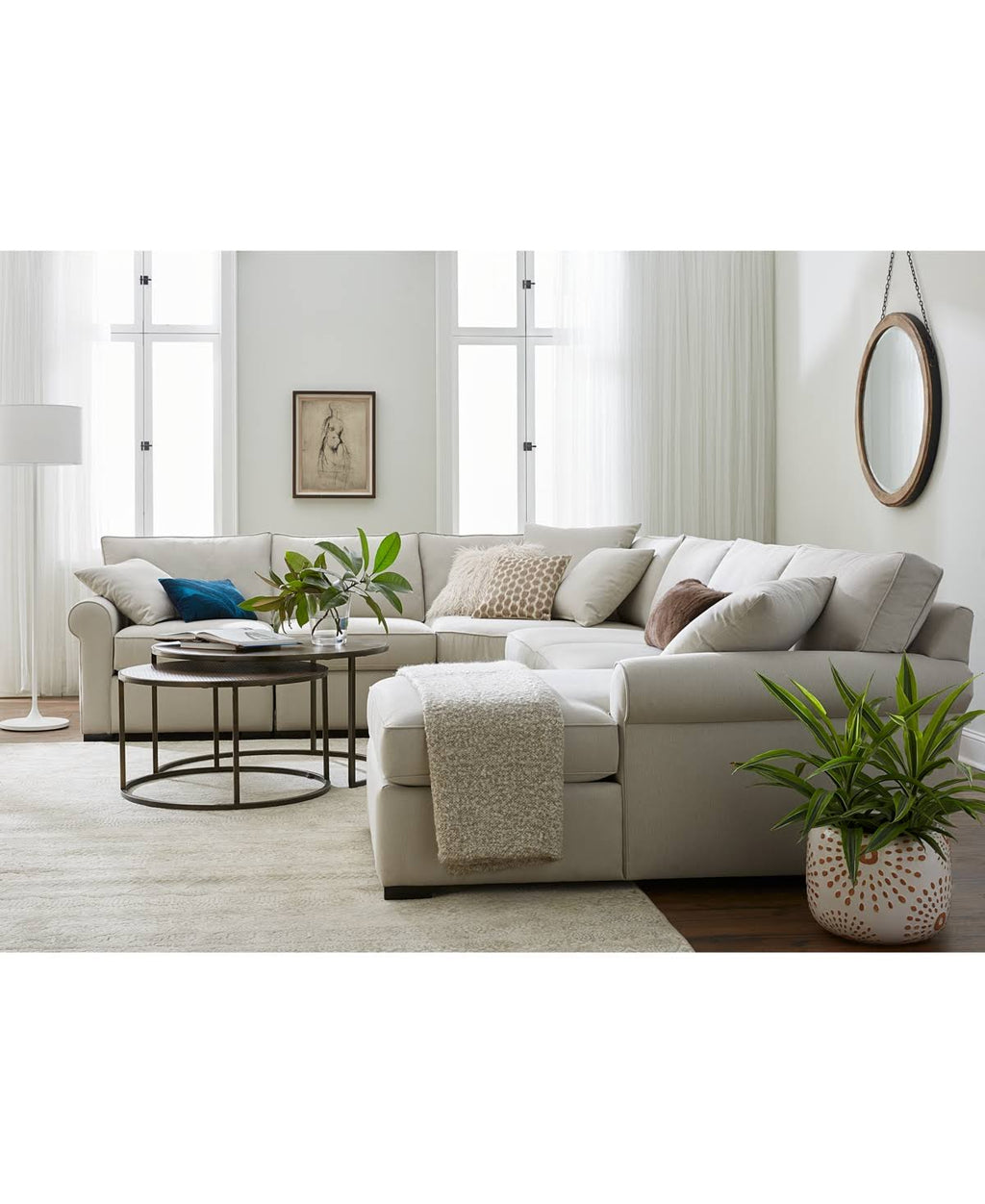 Round End Table W481