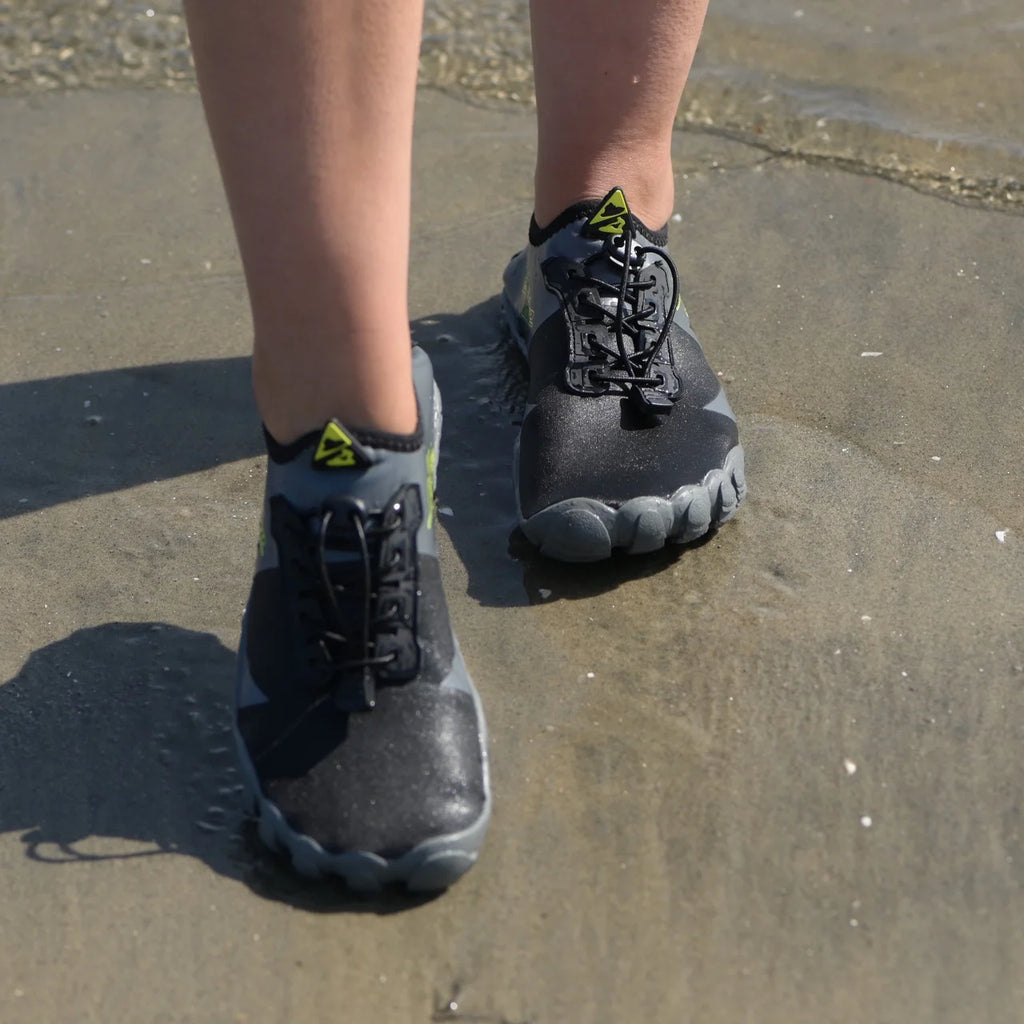 Neoprene Water Shoes with Rubber Sole U3657