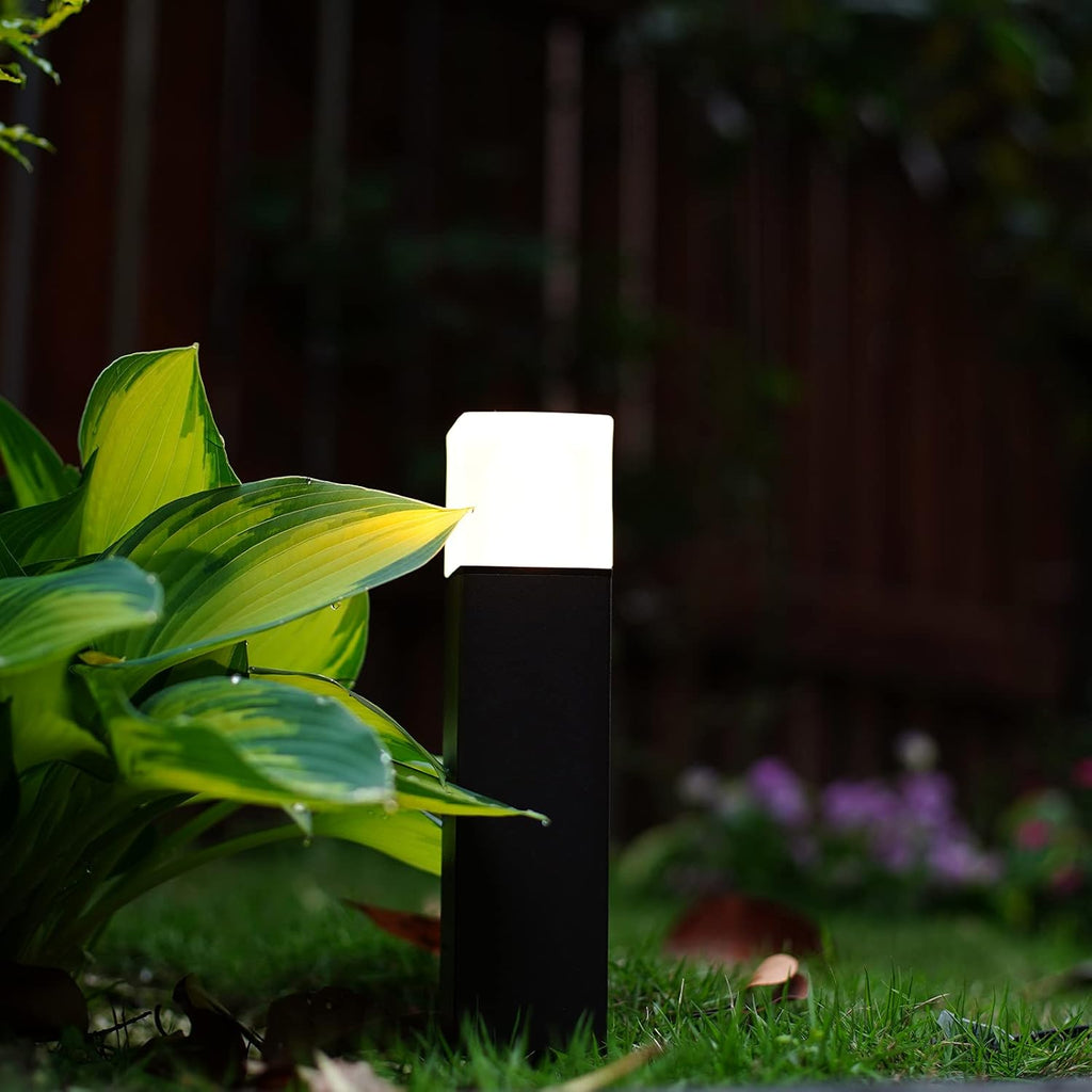 2W LED Pathway Lights Die-Cast Aluminum Warm White 8Pack Q590699