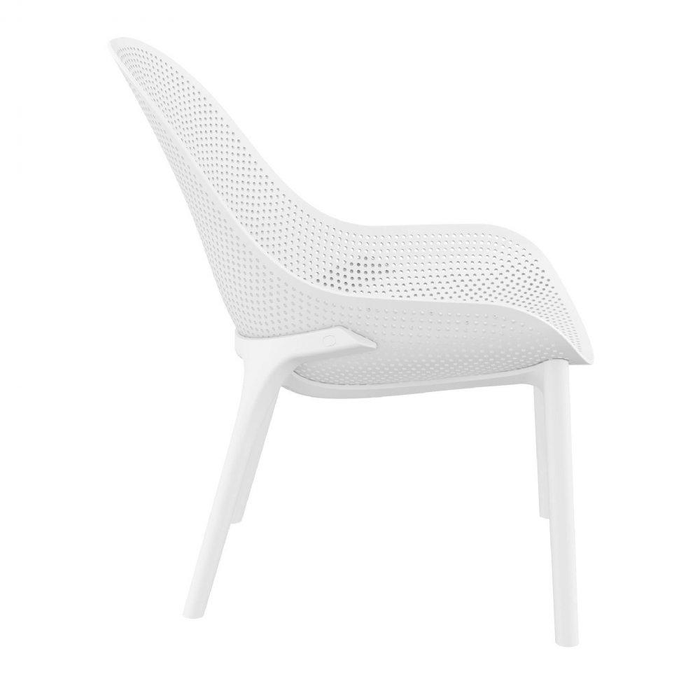 White Lounge Chair V137