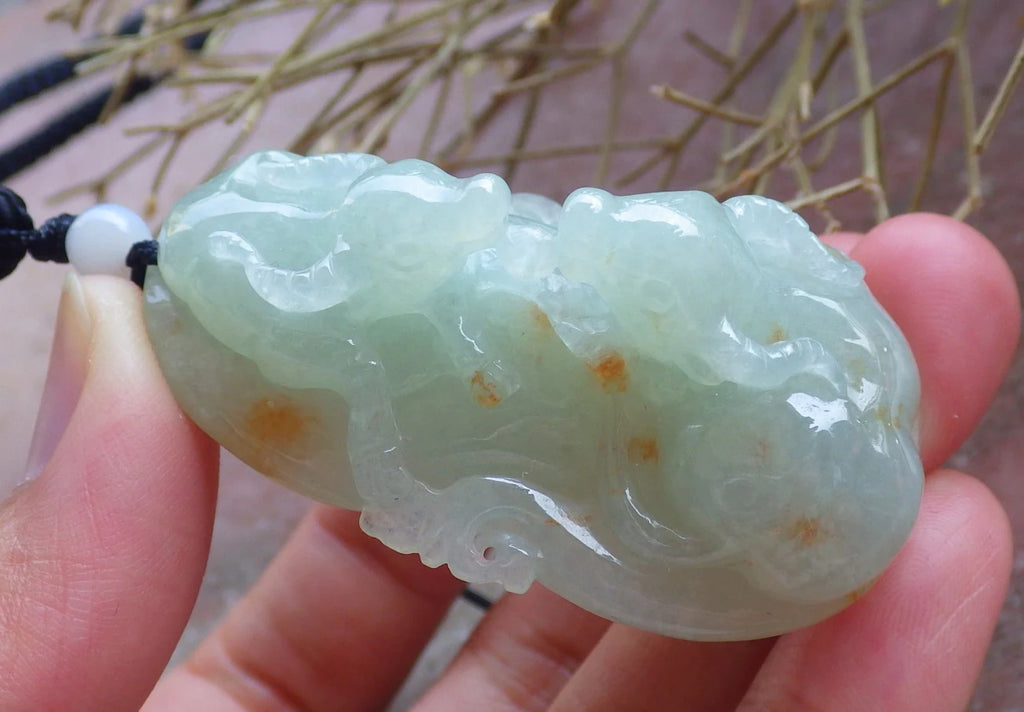 Green Hand Carved Natural Jade Zodiac Ox Pendant Necklace U786226
