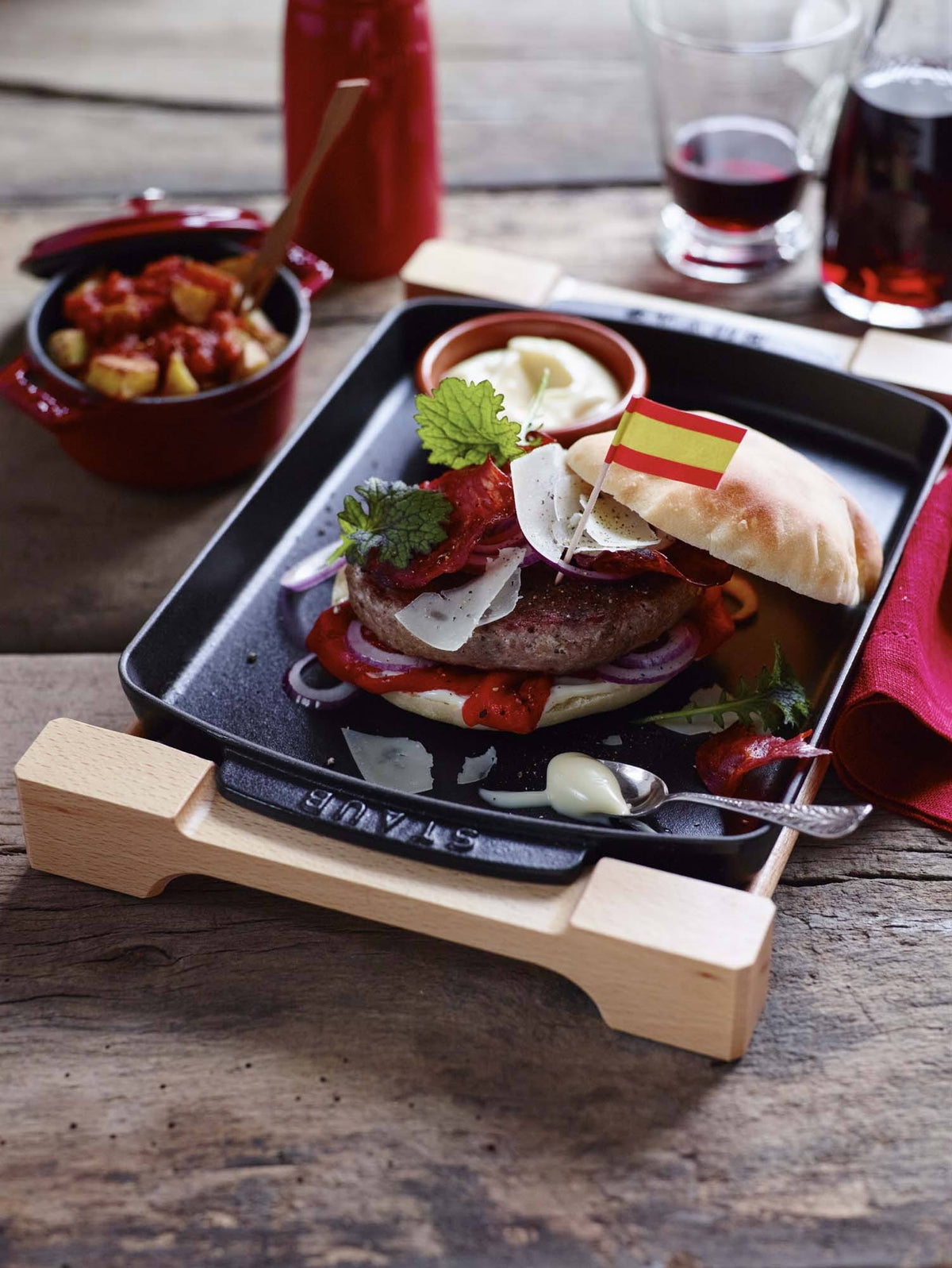 Matte Black Cast Iron Rectangular Serving Dish with Wood Base A802