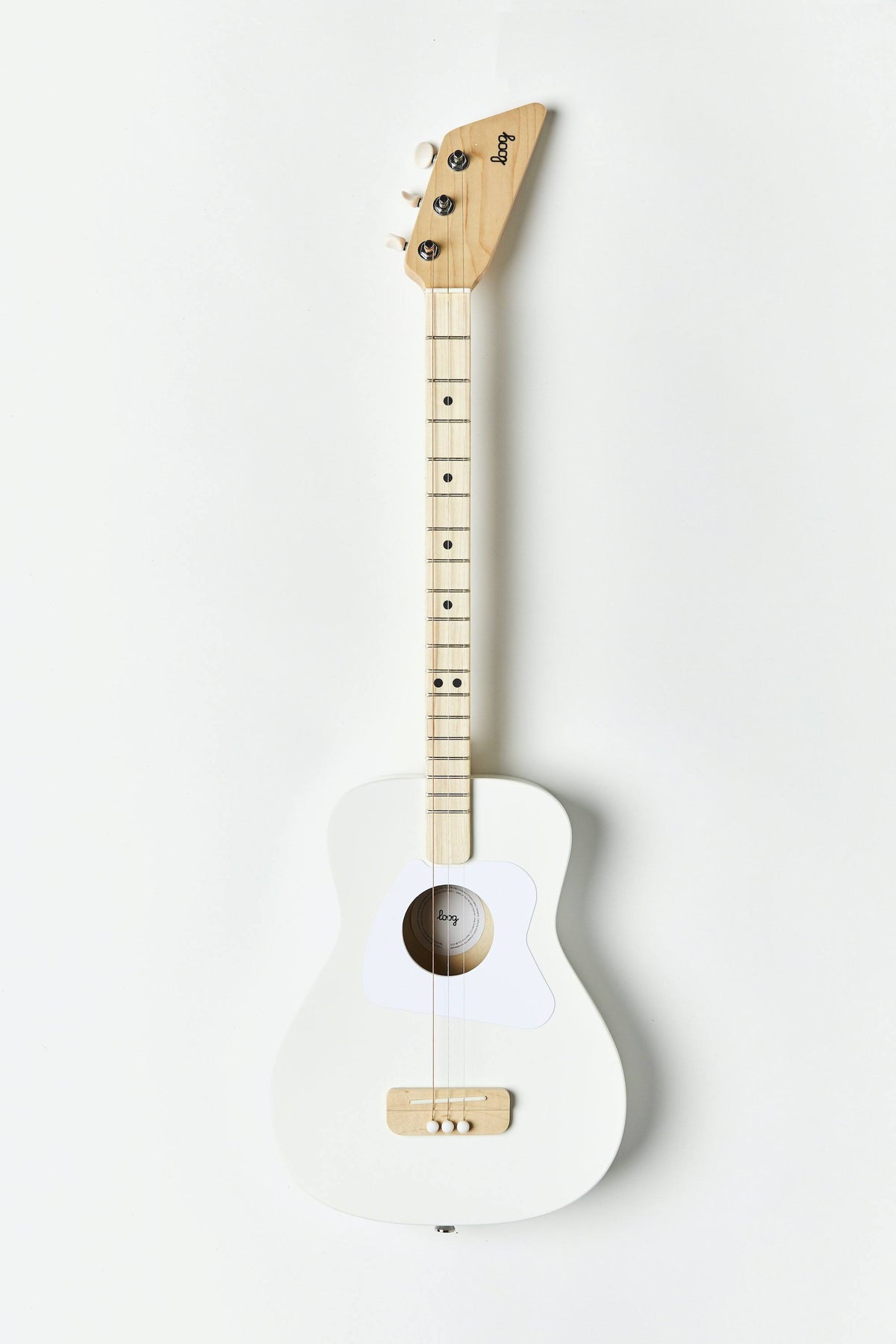 White Pro Acoustic Guitar T84904