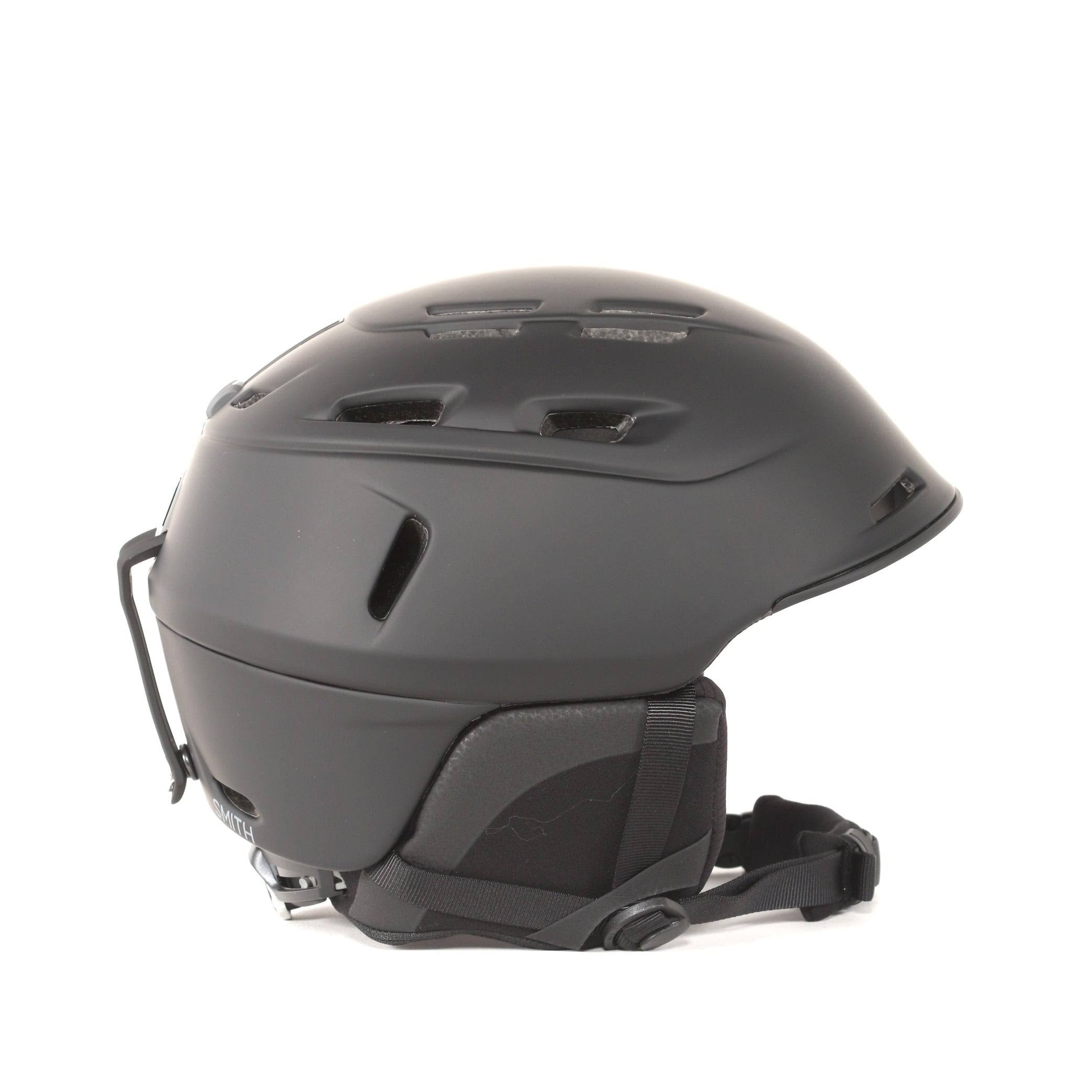 Matte Black Helmet R746