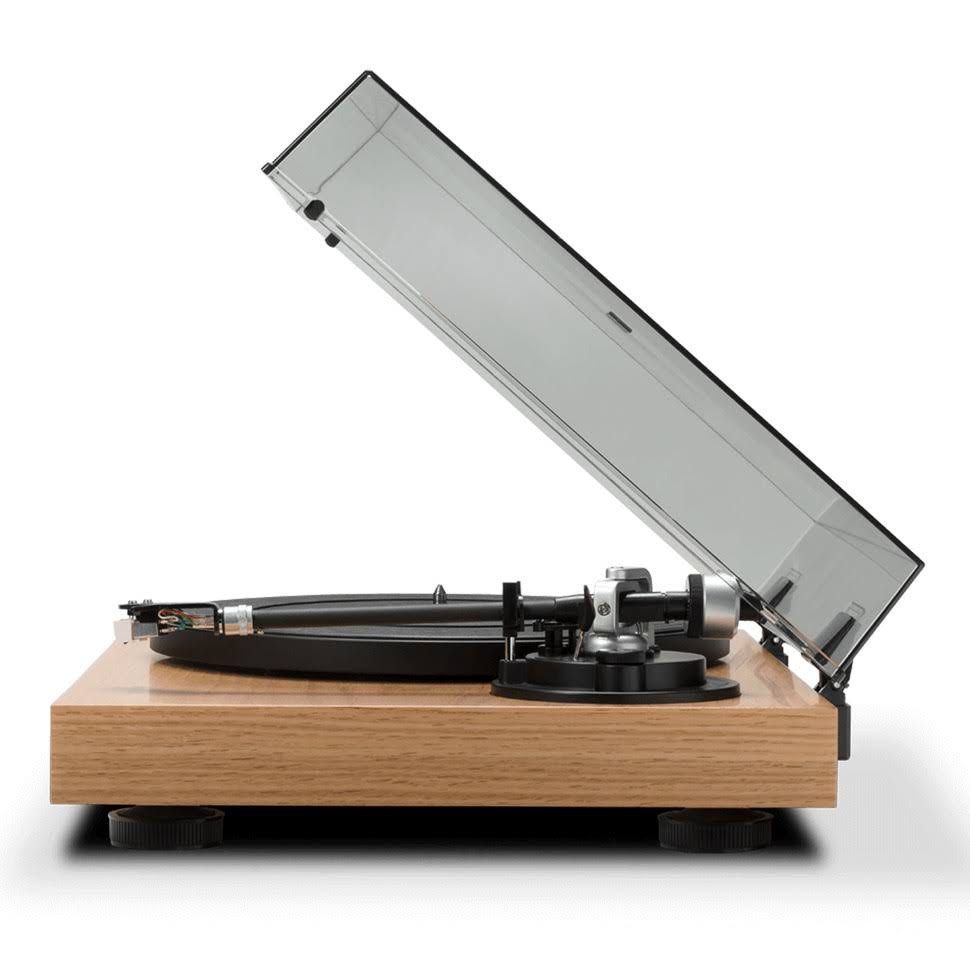 Turntable with USB Connection and Preamplifier T37487
