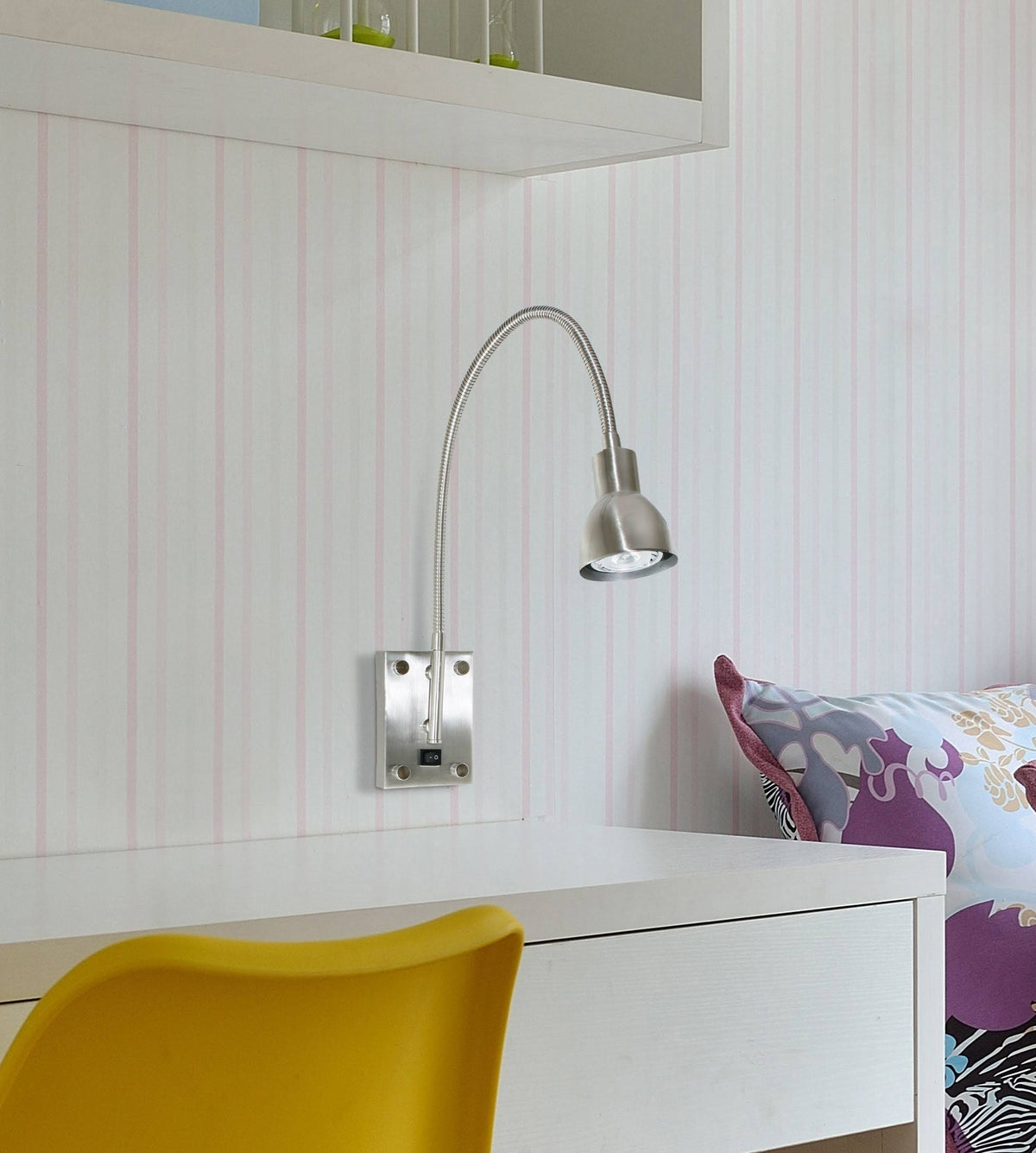 Brushed Steel LED Gooseneck Light U63971