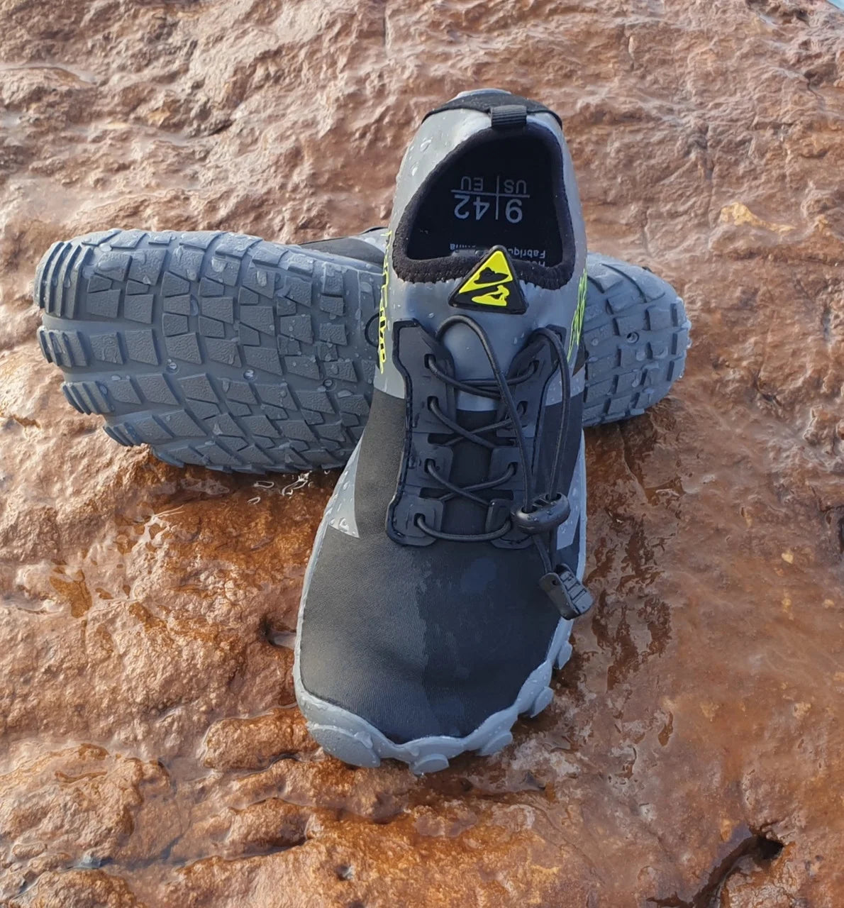 Neoprene Water Shoes with Rubber Sole U3657