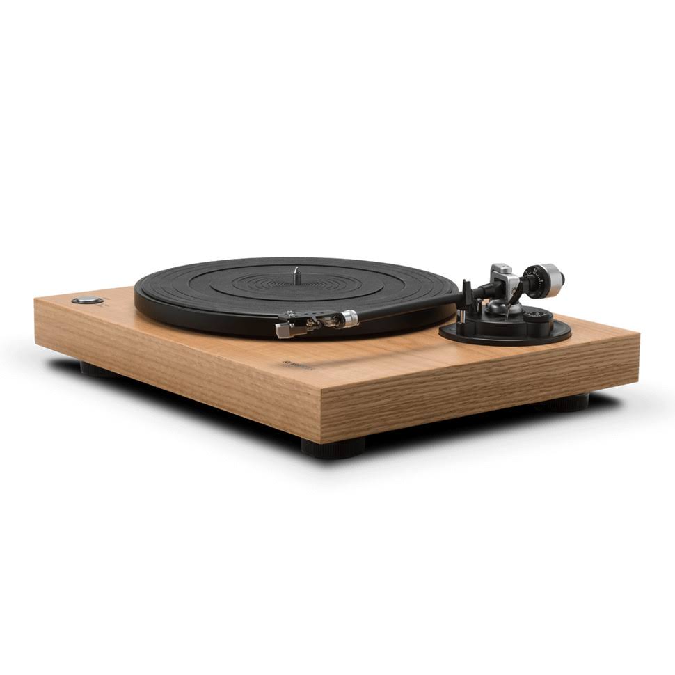 Turntable with USB Connection and Preamplifier T37487