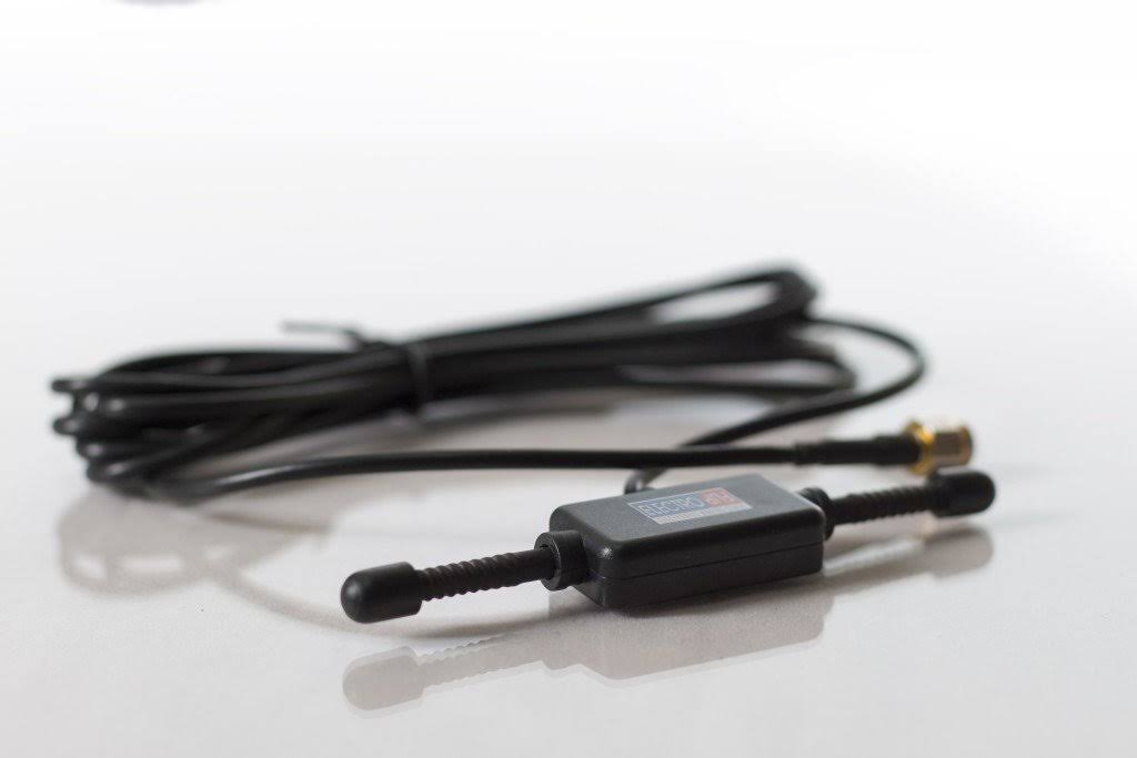 GSM GPRS GPS Car Charger M822549